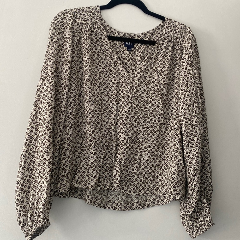 GAP blouse